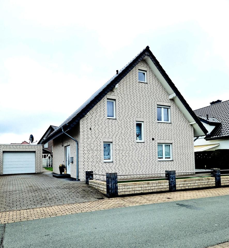 Thumbnail-PRIVATVERKAUF. Familienglück in Stukenbrock Einfamilienhaus