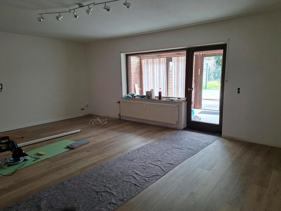 Thumbnail-Schöne Wohnung in MG Sasserath - frisch komplett renoviert