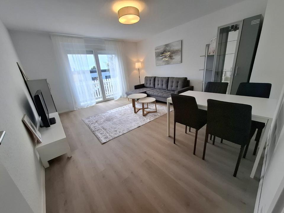 Thumbnail-Möblierte 2-Zimmer-Wohnung mit Balkon und Klimaanlage