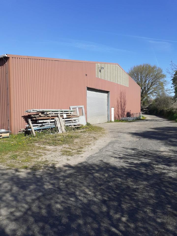 Thumbnail-Halle zu vermieten - 1500 m²
