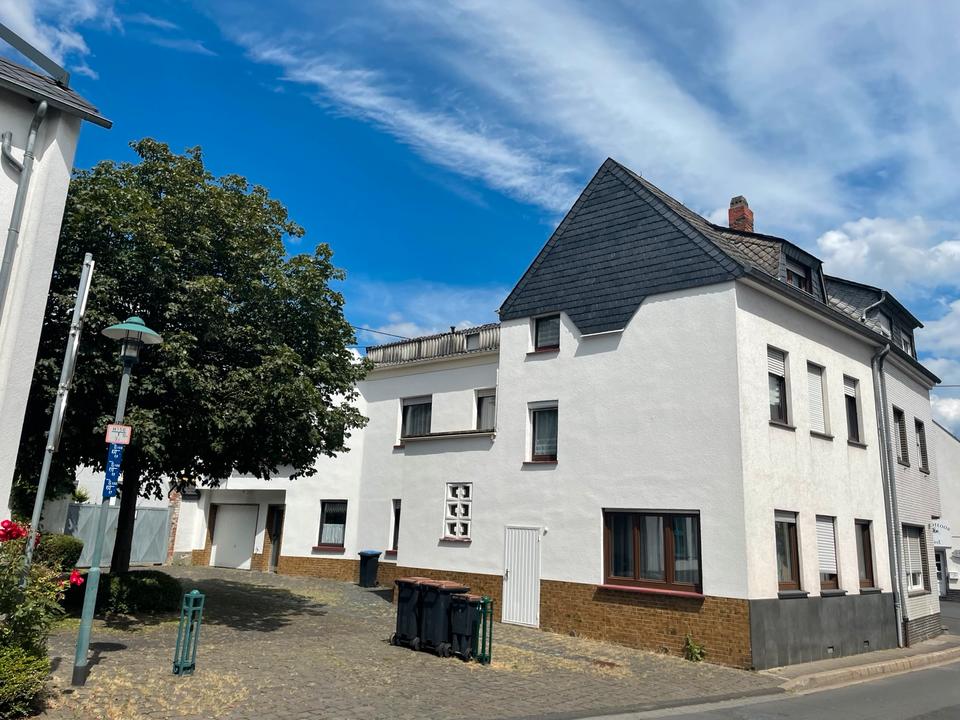 Thumbnail-Modernisiertes Haus Polch Wohnung Büro Gewerbe Terrasse Garage