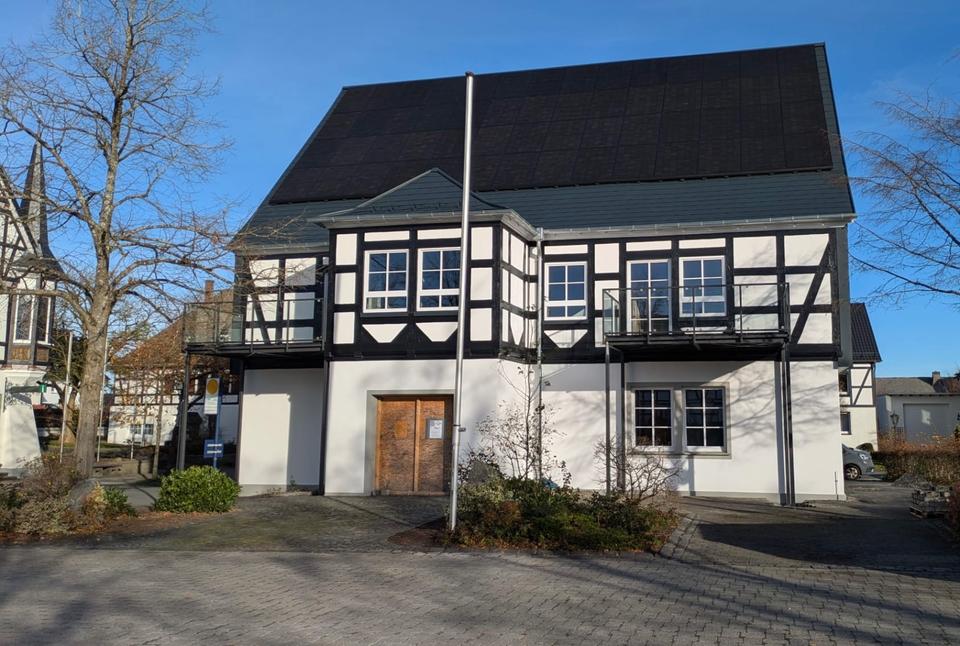 Thumbnail-Hochwertig, komplett modernisiert: 3-Zimmer Wohnung 113 m²