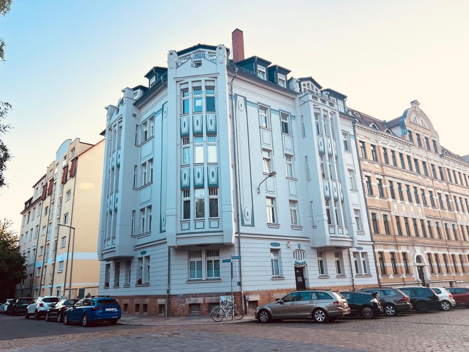Thumbnail-3 Zimmer 3.OG hell ruhig Aufzug Balkon Jugendstil vermietet