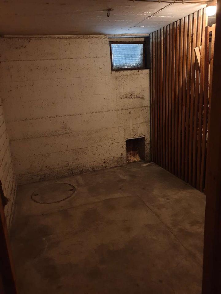 Thumbnail-Keller in Pforzheim - Calwerstr. 32 zu vermieten