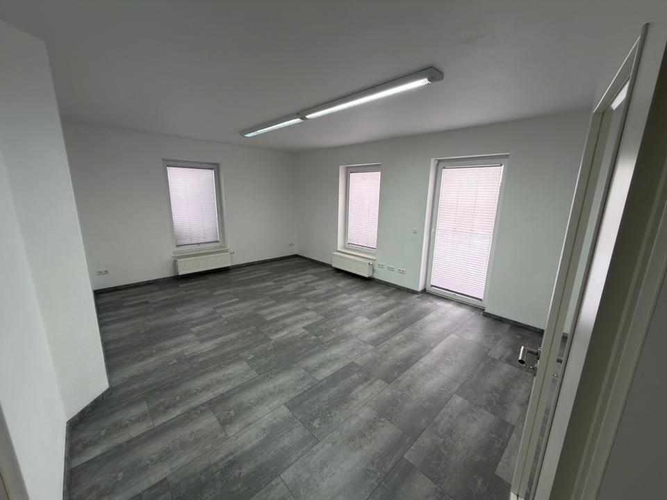 Thumbnail-Bürozimmer zu vermieten