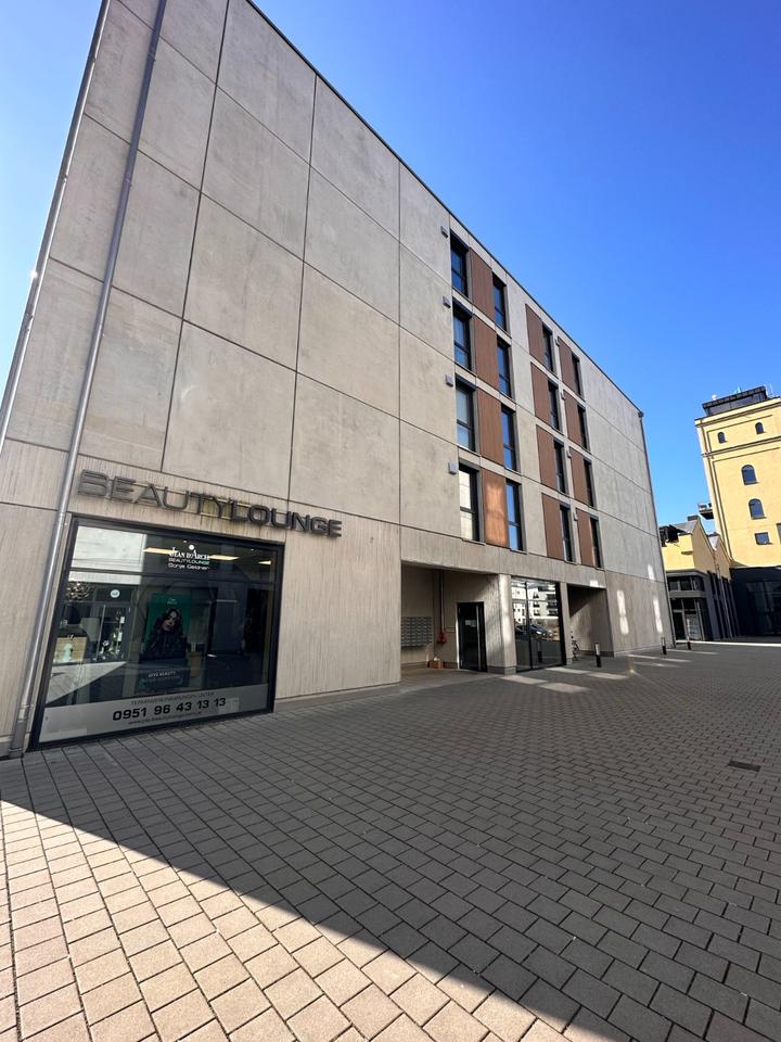 Thumbnail-Möbliertes 1-Zimmer-Apartment