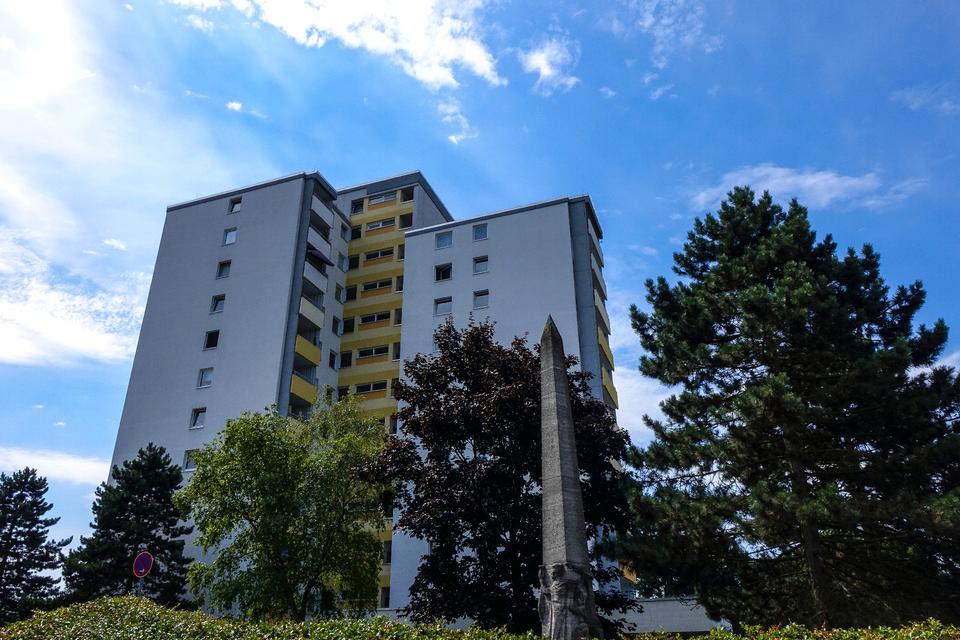 Thumbnail-Modern und Gemütlich