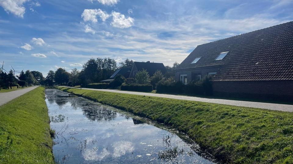 Thumbnail-Exklusive Eigentumswohnung im ostfriesischen Gulfhof