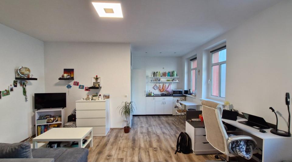 Thumbnail-Lieblingswohnung mitten in der Hallenser Innenstadt mit Möbeln ab