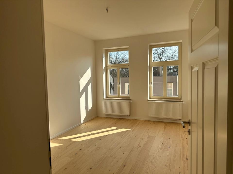 Thumbnail-Erstbezug im Leipziger Süden: Stilvolle Wohnung mit Dielung in grüner Lage - WE 09