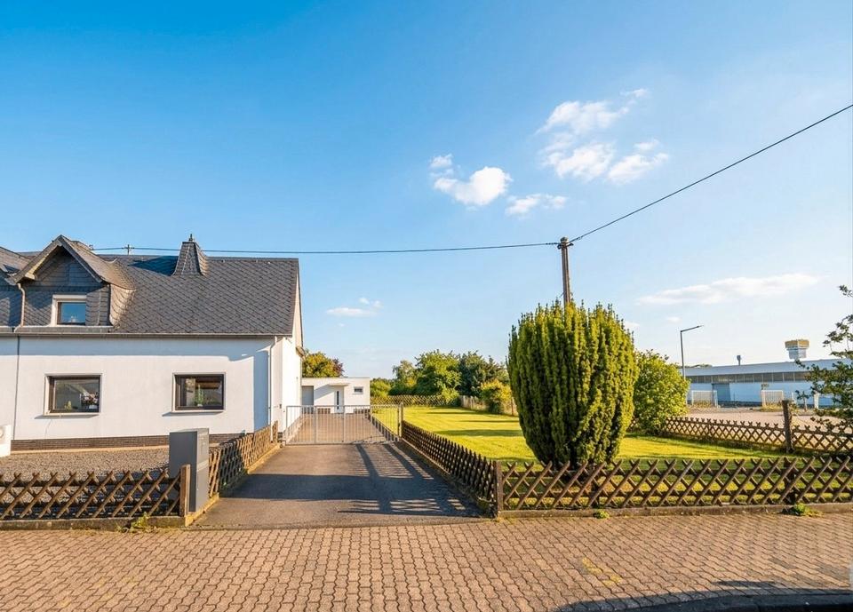 Thumbnail-DHH auf 1635m² Grundstück mit Baugrundstück Mülheim Kärlich