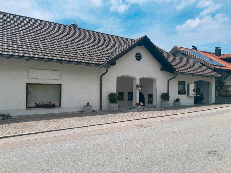 Thumbnail-Mehrfamilienhaus mit großzügigem Garten zu vermieten verkaufen