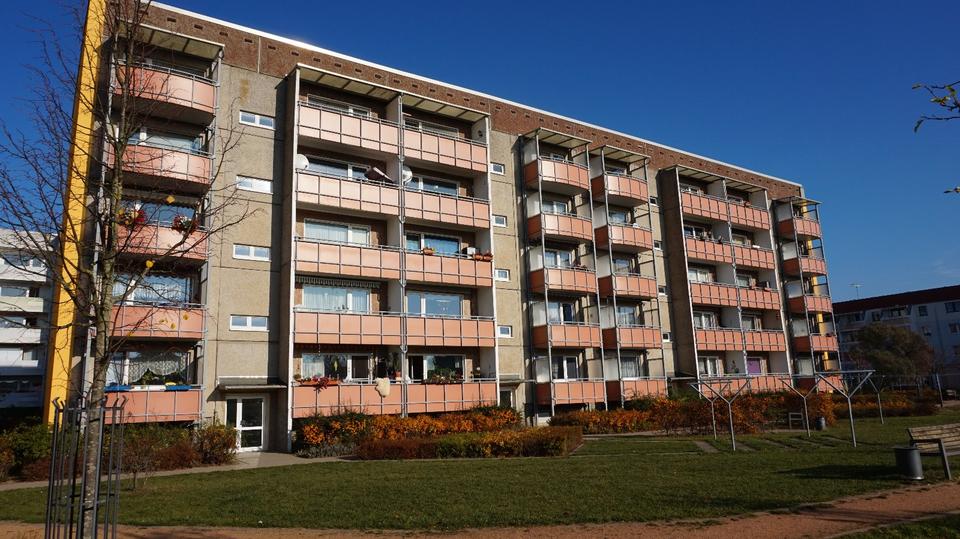 Thumbnail-Viel Platz für wenig Geld - 4-Raum-Wohnung in der Geschwister-Scholl-Straße