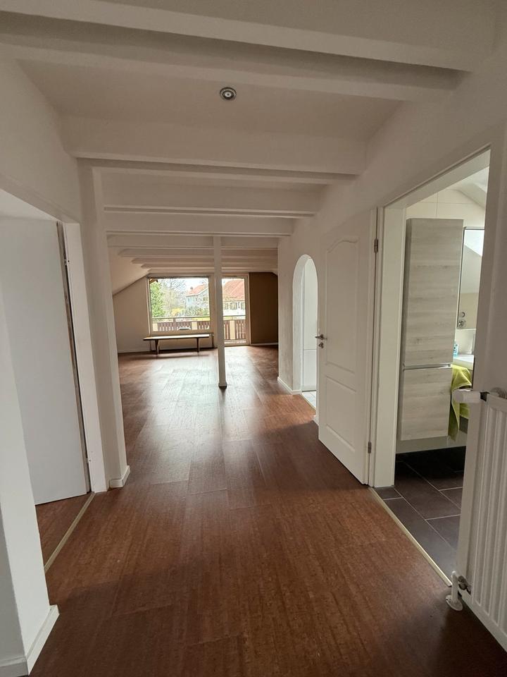 Thumbnail-Charmante 3-Zimmer Dachgeschoss Wohnung