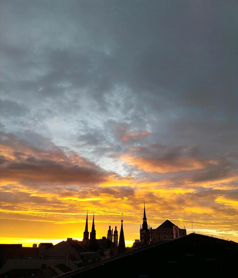 Thumbnail-NachmieterIn Halle direkt am Marktplatz