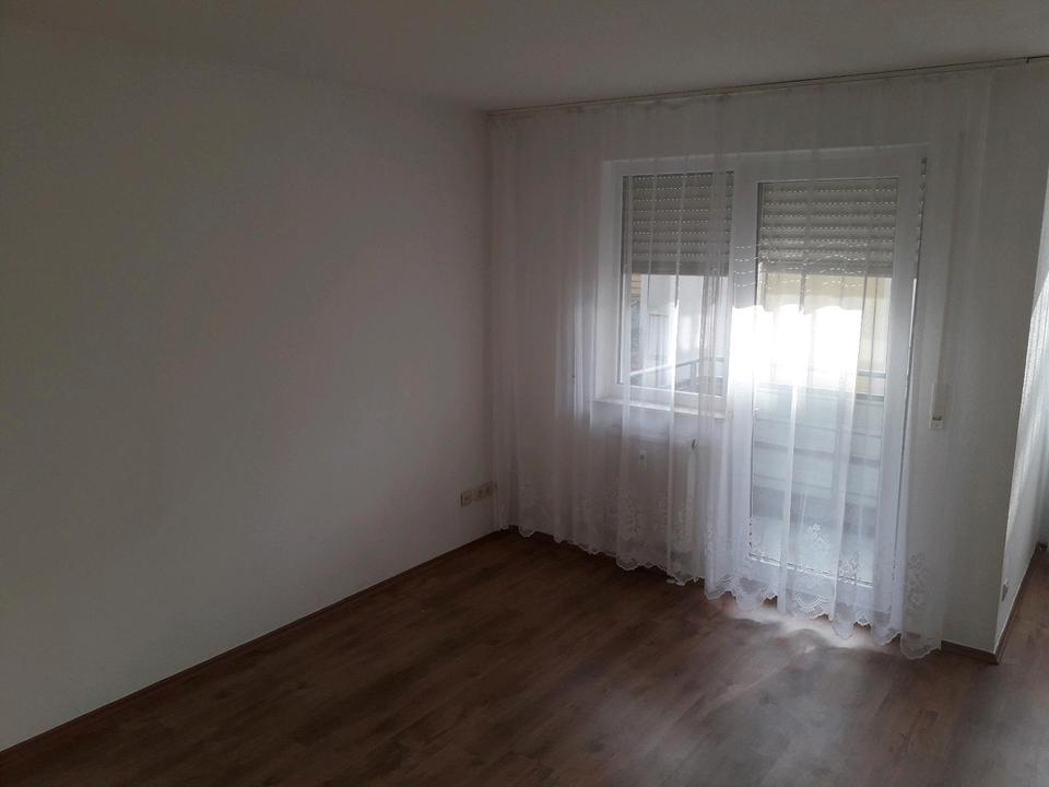 Thumbnail-1-Zimmer-Wohnung in Fürth – Ideal für Singles!