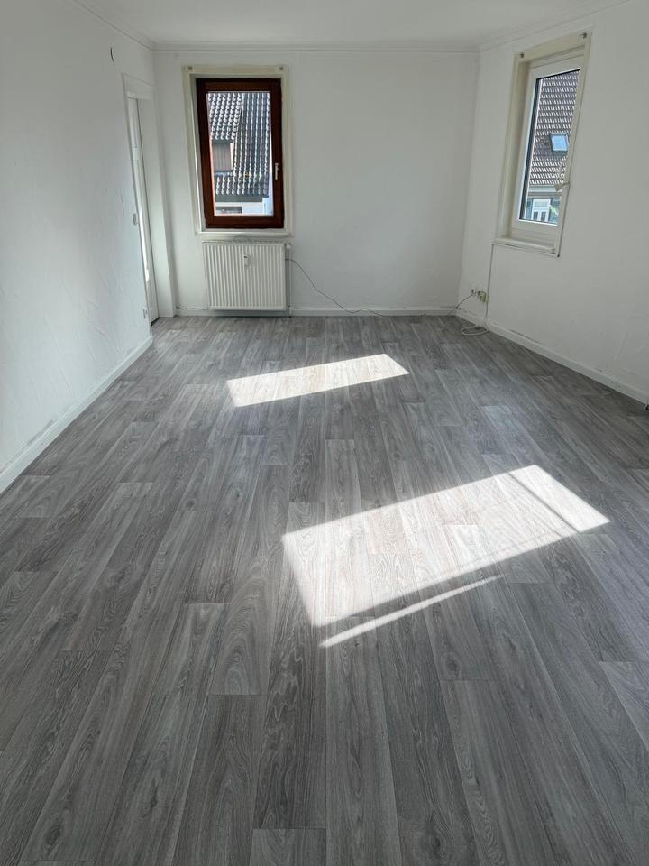 Thumbnail-Drei-Zimmer-Wohnung