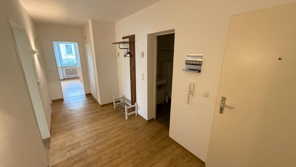 Thumbnail-2 Zi.-Wohnung mit EBK und Balkon in Füssen