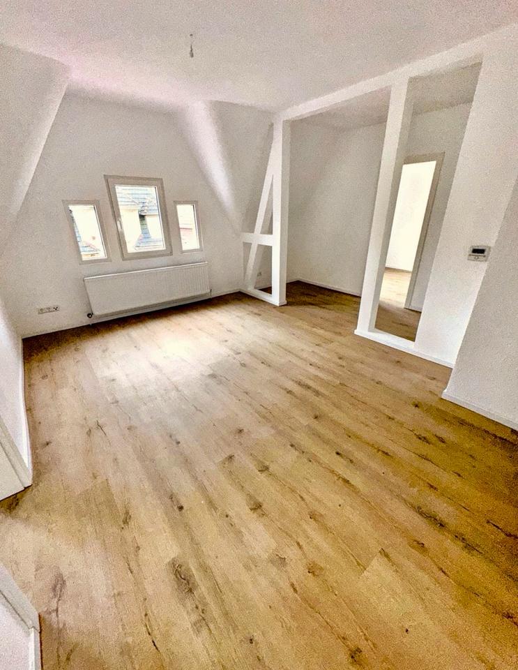 Thumbnail-Schöne 3-Zimmer-Wohnung – kernsaniert, hell & modern