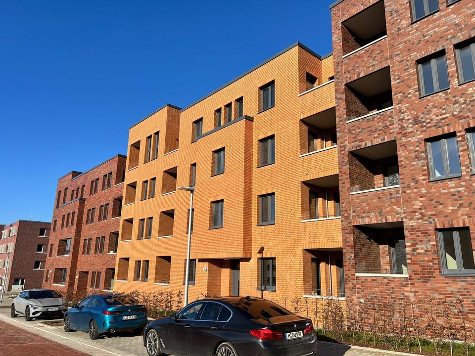 Thumbnail-Moderne Dachgeschosswohnung in Hannover mit Balkon und Stadtblick