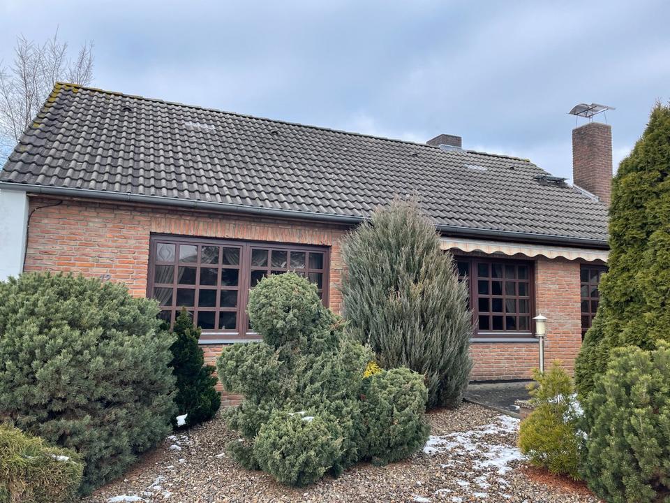 Thumbnail-Von Privat Kl. Einfam.-Haus m. Baugrundstück in Oyten- Bockhorst