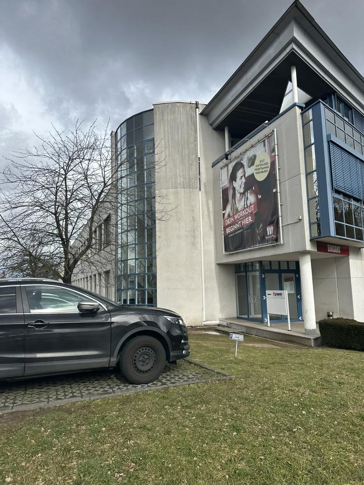 Thumbnail-Attraktive Gewerbefläche in 63128 Dietzenbach