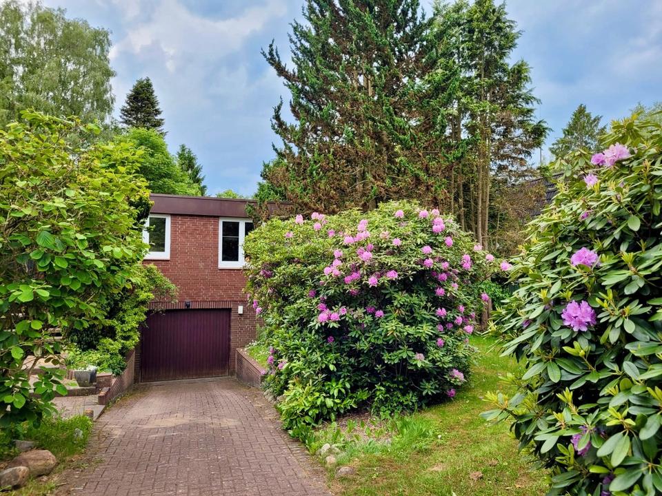 Thumbnail-Großzügiger Bungalow: 137 m² Wohnebene + 45 m² wohnl. Souterrain