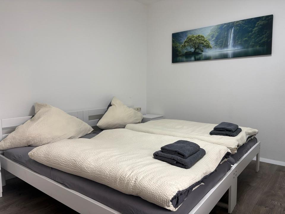Thumbnail-Möblierte 2-Zimmer-Wohnung in Heilbronn am Pfühlpark