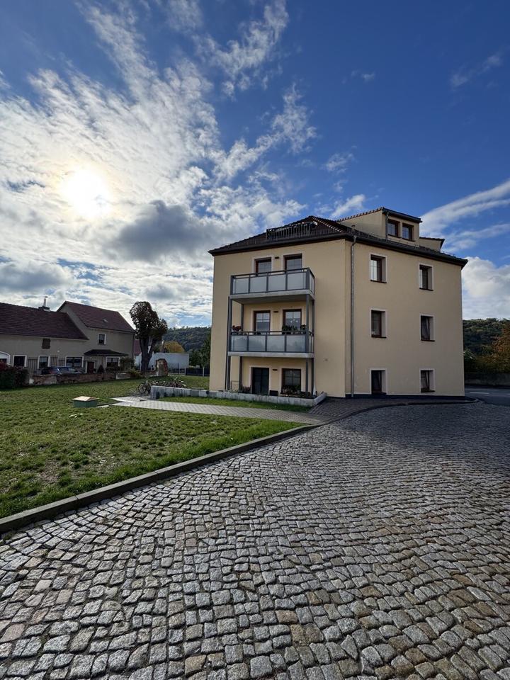 Thumbnail-Mit Einbauküche! Perfekte 2-Raum-Wohnung in Coswig-Sörnewitz, direkt an der Elbe!