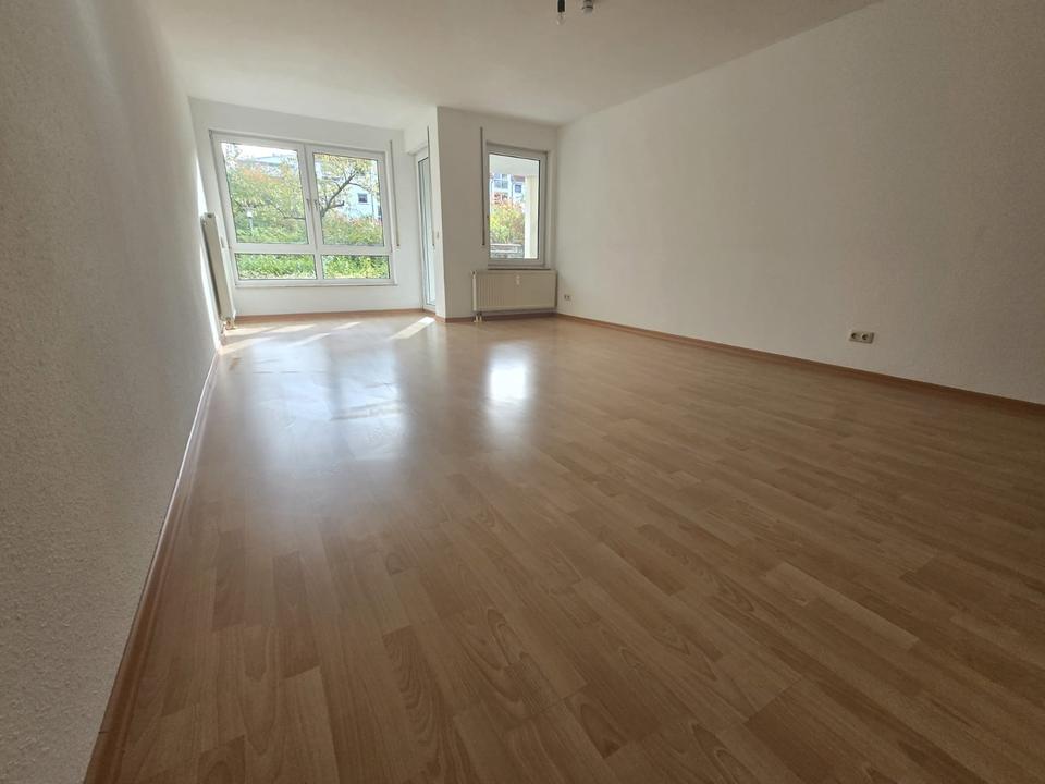 Thumbnail-sanierte helle 3 Zimmer-Wohnung in ruhiger Lage