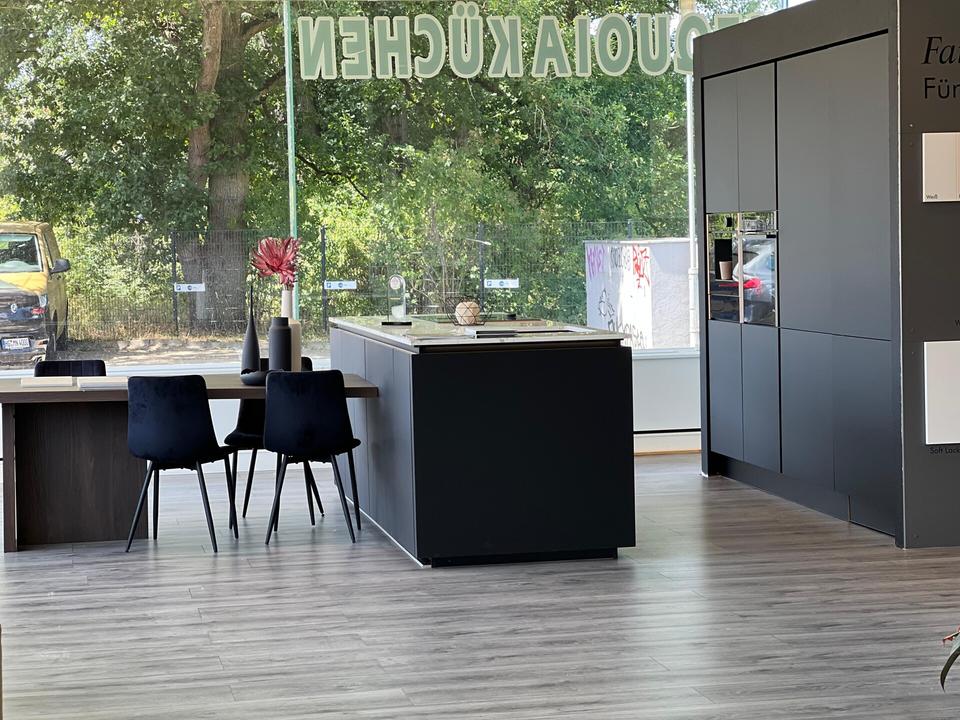 Thumbnail-Hochwertige Verkaufsfläche in Top-Lage – Ideal für Küchenstudios, Innenausbau & Möbelausstatter