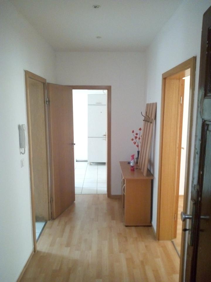 Thumbnail-Super 2 RaumwohnungWG in Zentrumsnähe mit Einbauküche