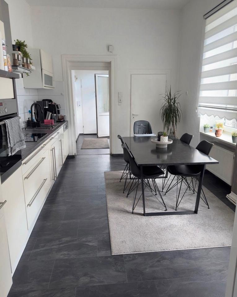 Thumbnail-Schöne Zentral gelegene 3 Zimmer Wohnung