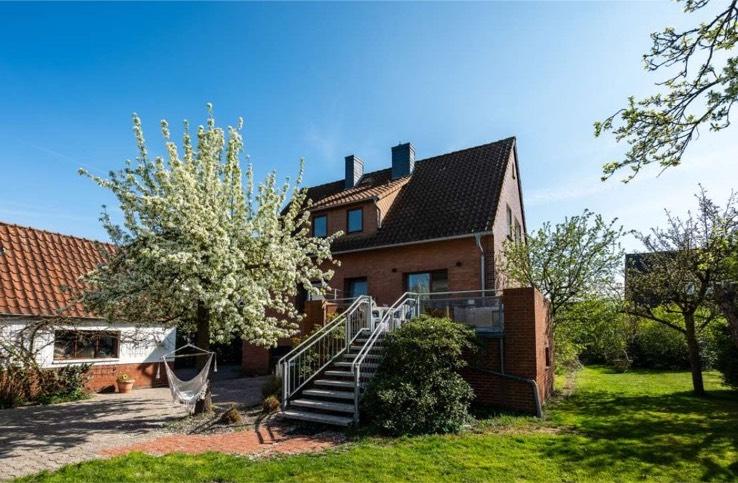 Thumbnail-Ein alleinstehendes Haus