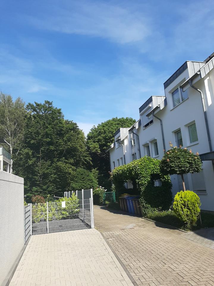 Thumbnail-3-Zimmer Maisonette-Wohnung mit Balkon und Tiefgarade in Rölsdor