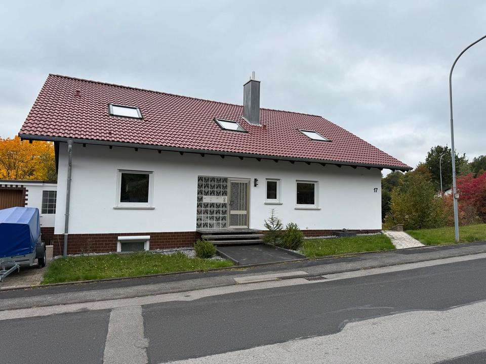 Thumbnail-Wunderschöne 4 Zimmer Wohnung in ruhiger Lage von Burgwallbach