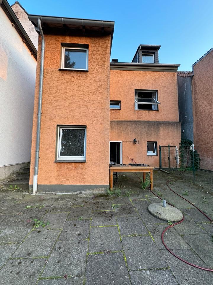 Thumbnail-Freistehendes Einfamilienhaus in Do-Schüren