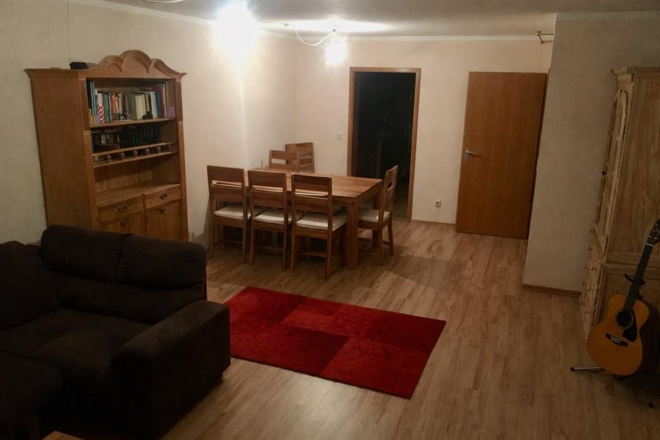 Thumbnail-3-Zimmer-Wohnung mit Süd-Loggia und Hobbyraum