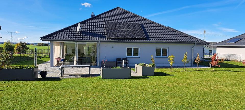 Thumbnail-Moderner und barrierefreier Bungalow ohne Makler zu verkaufen