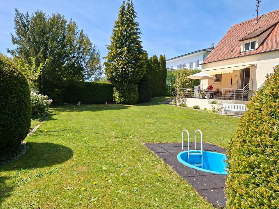 Thumbnail-Einfamilienhaus mit großem Garten, ELW und Doppelgarage Aystetten