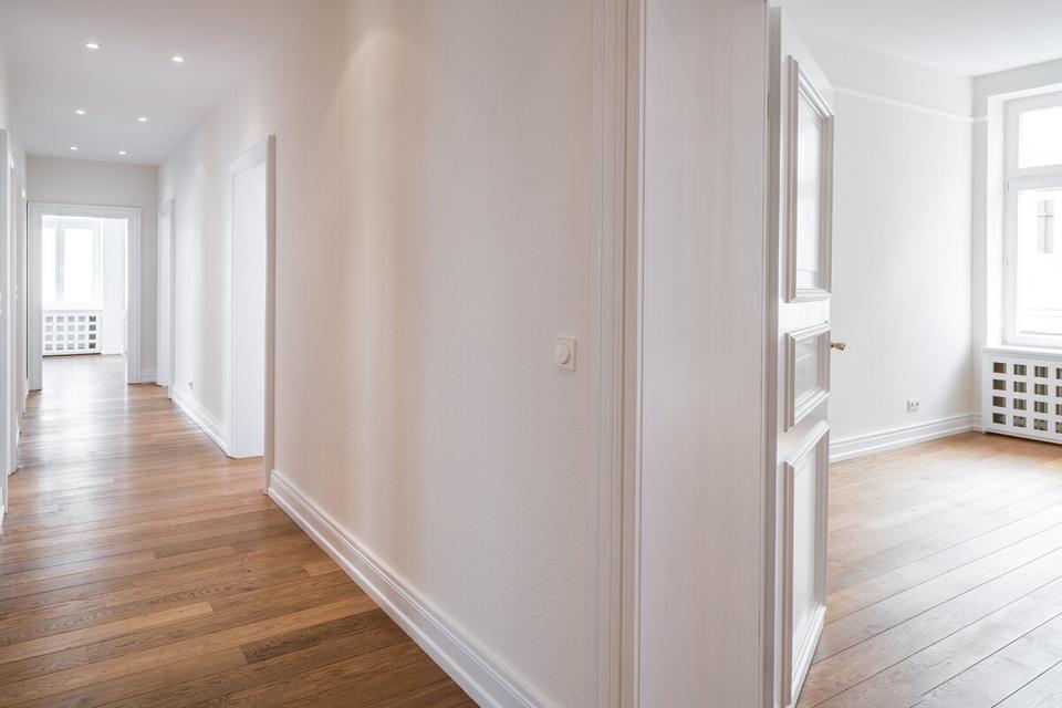 Thumbnail-Luxuriöse Altbau-Wohnung 4-ZKBB in Wiesbaden City