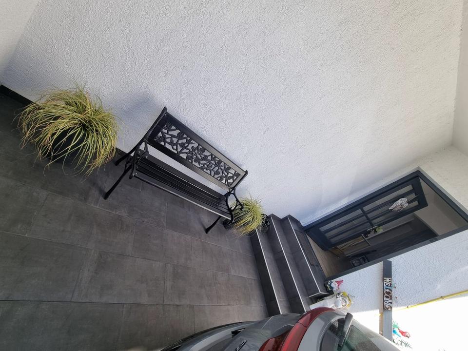 Thumbnail-Mehrfamilienhaus