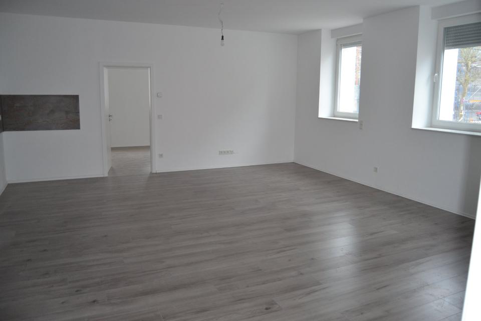 Thumbnail-Erstbezug, Moderne 70 m² Wohnung (2) im Stadtzentrum von NEUNK.