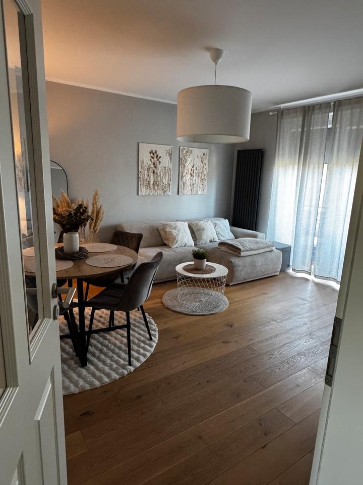 Thumbnail-Modern kernsanierte 2-Zimmer-Eigentumswohnung mit Südbalkon