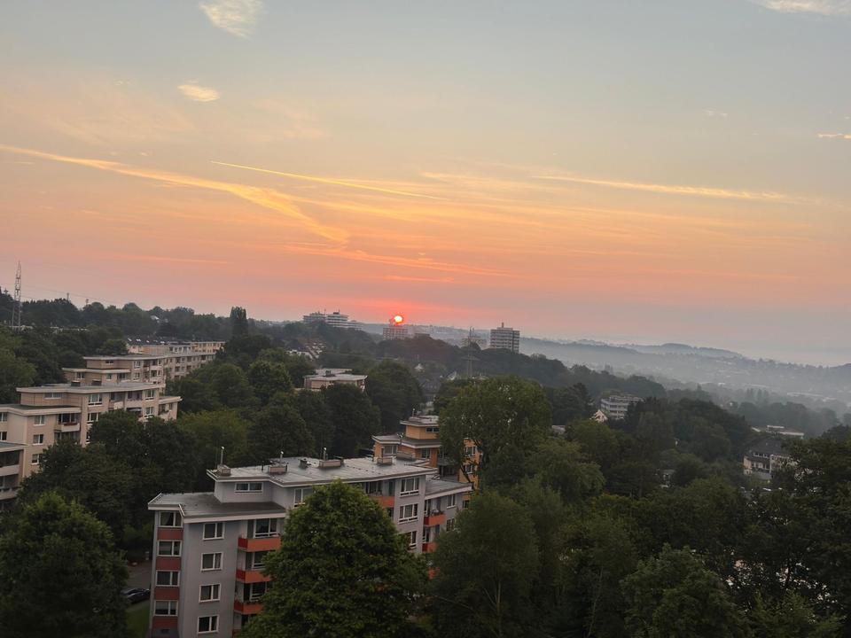 Thumbnail-Helle 1,5 Zimmer Eigentumswohnung mit Traumausblick