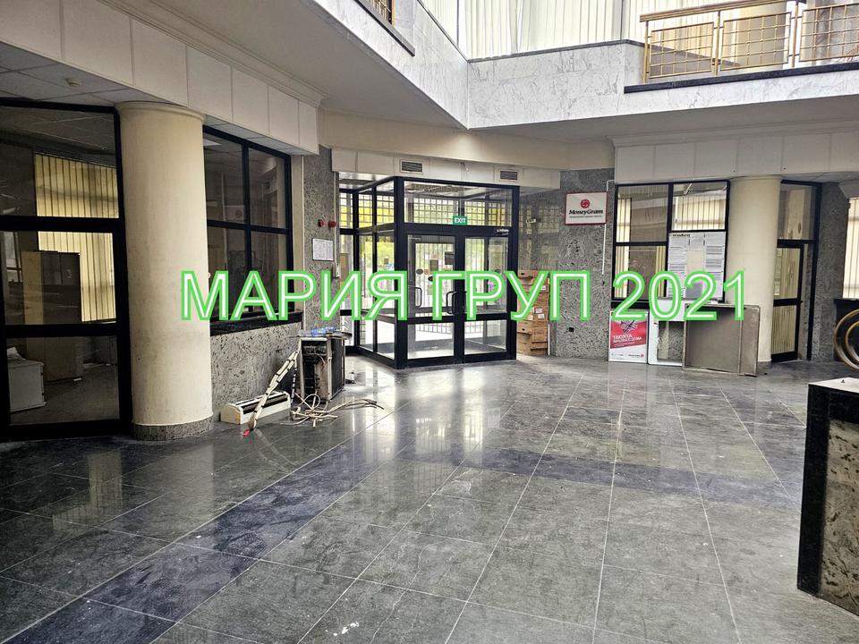 Thumbnail-Verwaltungs- und Geschäftsgebäude (Ehemalige DSK Bank), Bulgarien