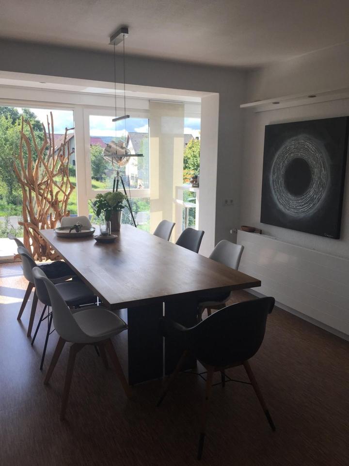 Thumbnail-Große 2-Zimmer Wohnung + Balkon + Treppe in den GartenTerrasse