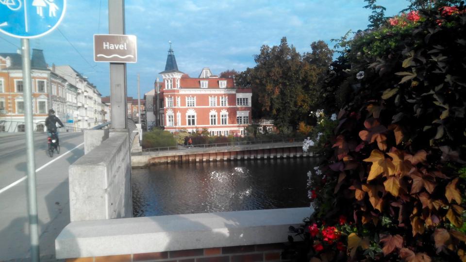 Thumbnail-Repräsentative 4 Raum Wohnung mit Dachterrasse am Havelufer