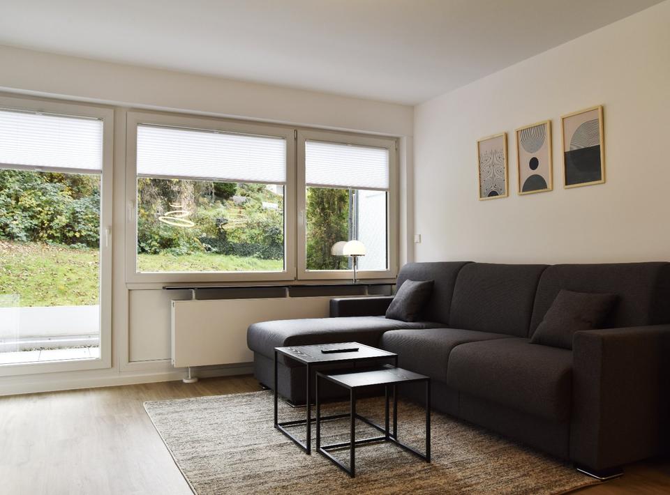 Thumbnail-Hochwertig möbliertes 1-Zimmer-Apartment mit Terrasse, TG opt.