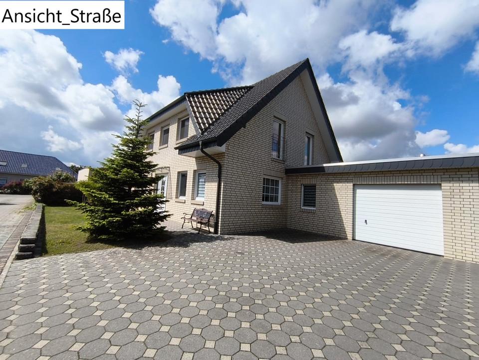 Thumbnail-Großzügiges Einfamilienhaus mit großem Garten in ruhiger Siedlung